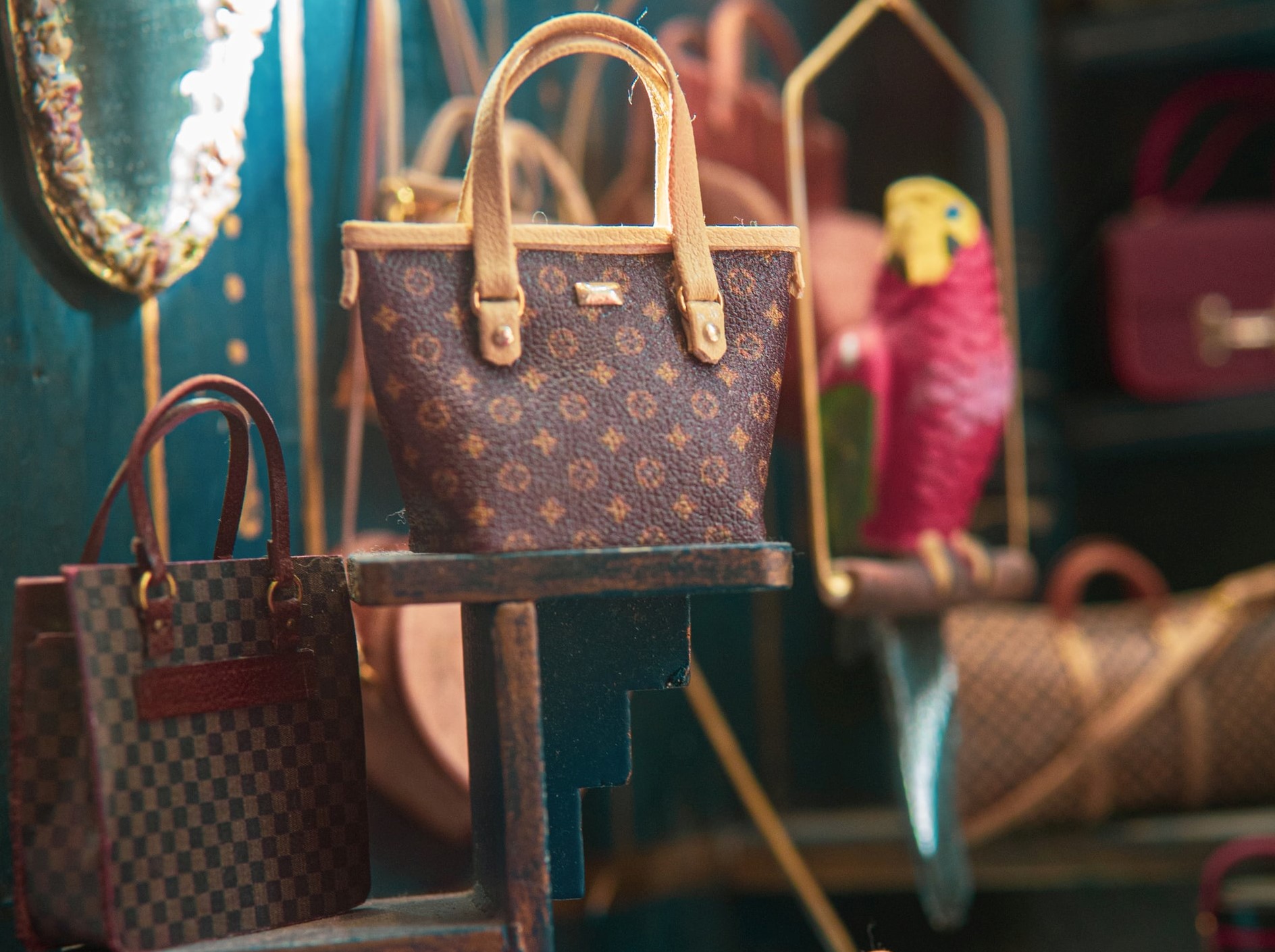 5 Creative Ways to Store Your Handbags and Keep Them Organised