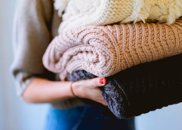 Follow These 5 Steps When Storing Clothes